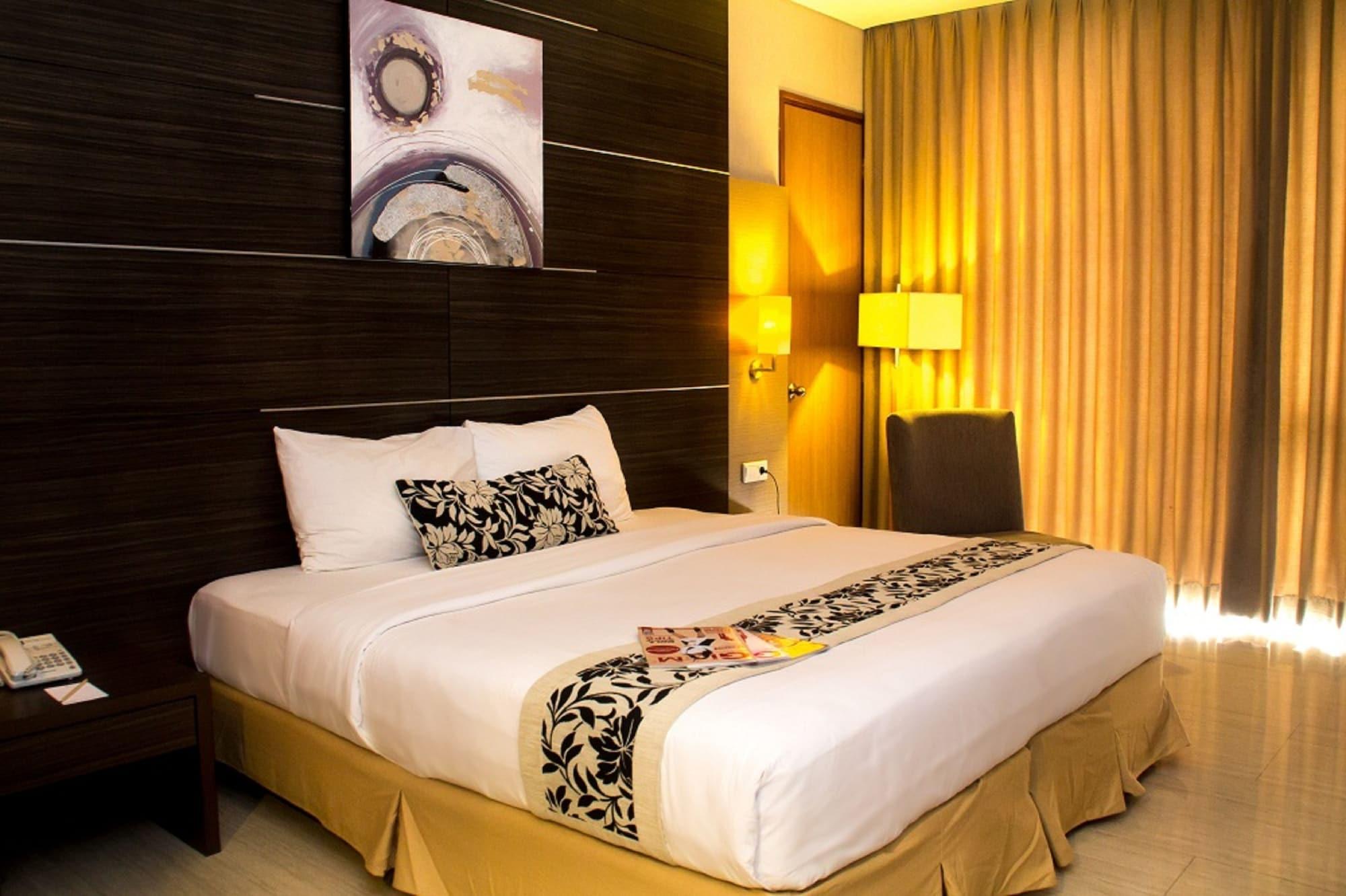 Verona Palace Hotel Bandung Eksteriør bilde