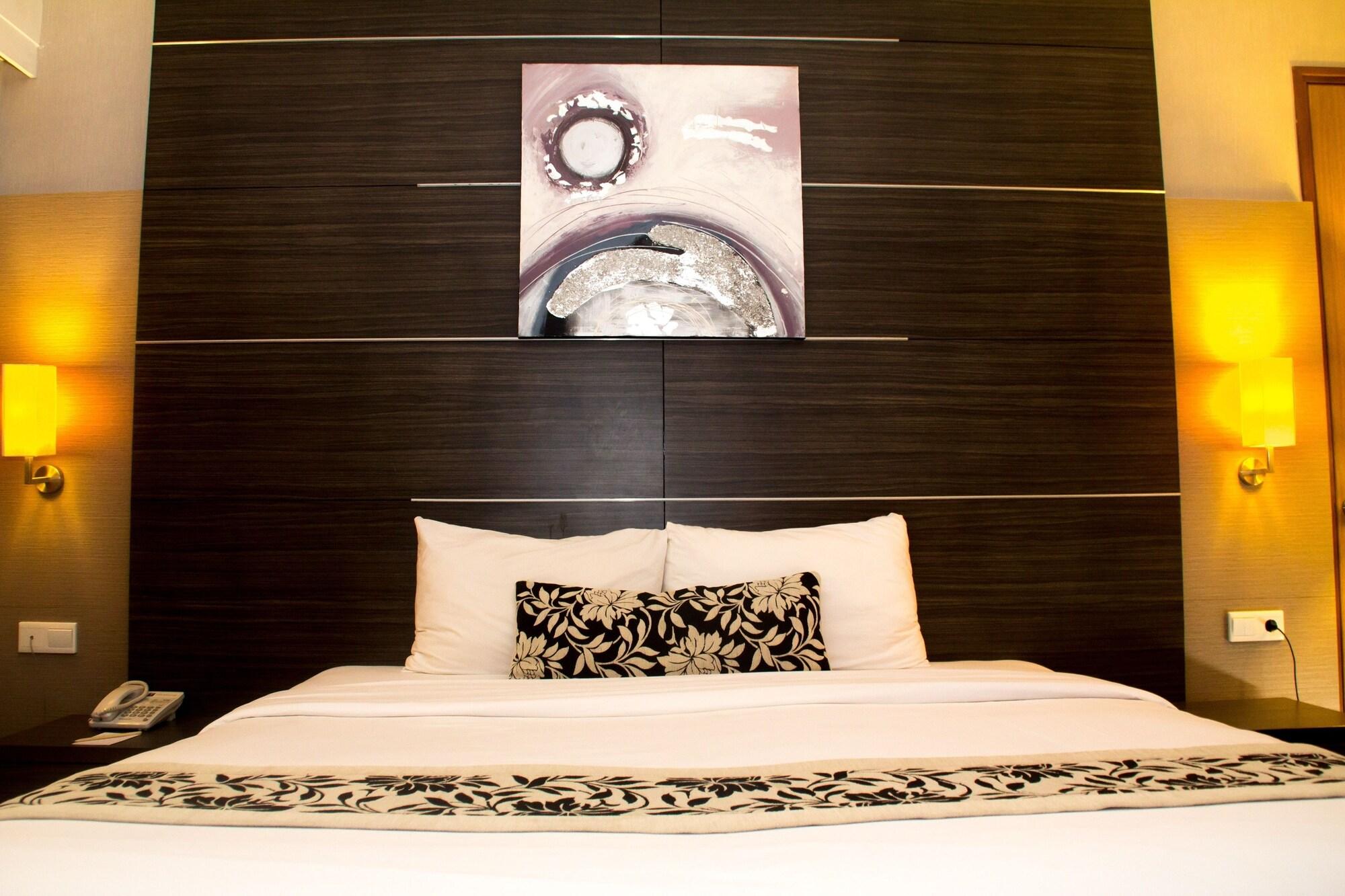 Verona Palace Hotel Bandung Eksteriør bilde