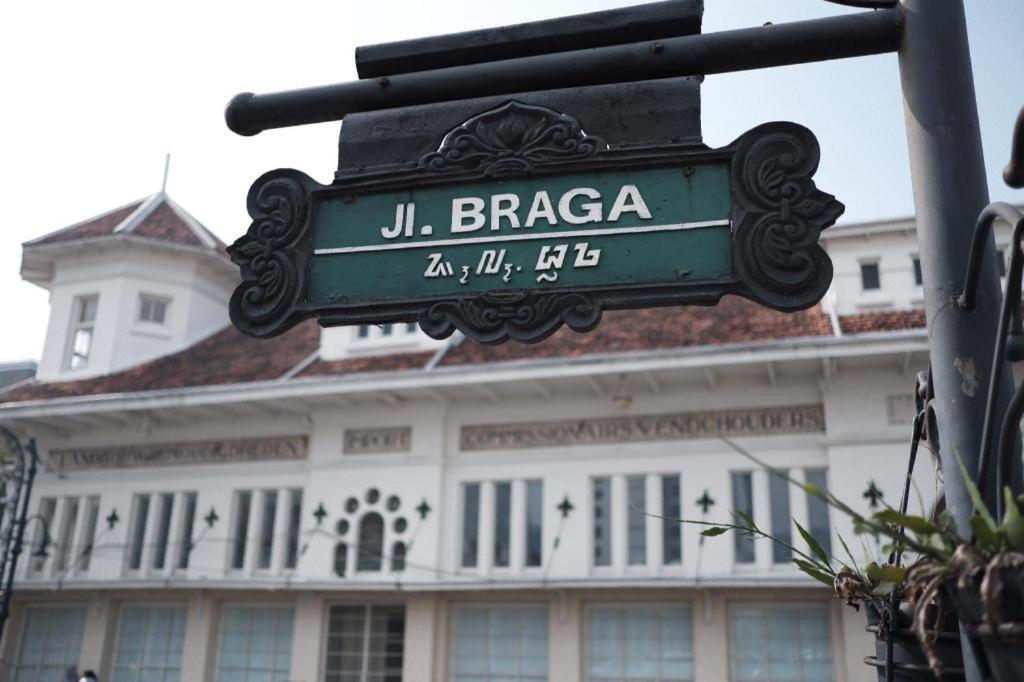 Verona Palace Hotel Bandung Eksteriør bilde