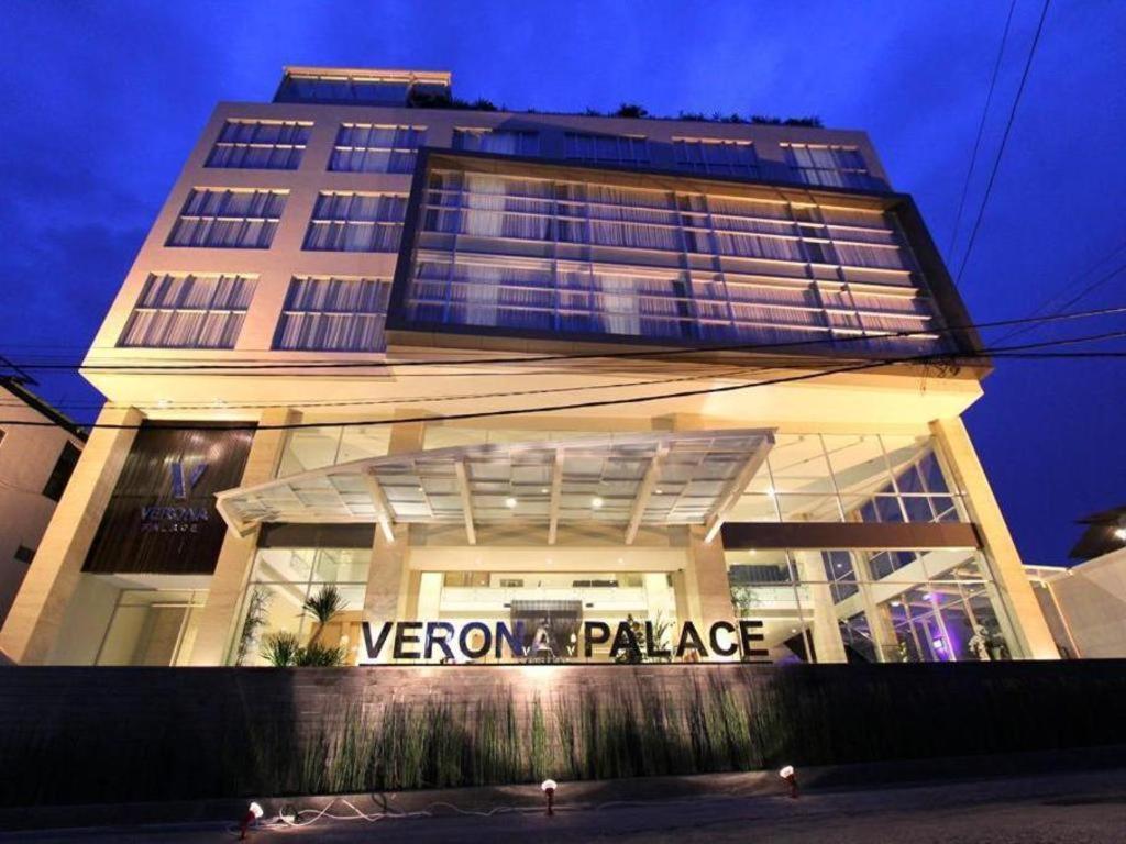 Verona Palace Hotel Bandung Eksteriør bilde