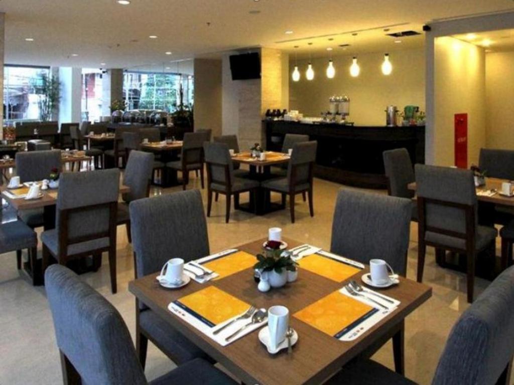 Verona Palace Hotel Bandung Eksteriør bilde