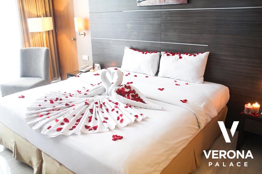 Verona Palace Hotel Bandung Eksteriør bilde