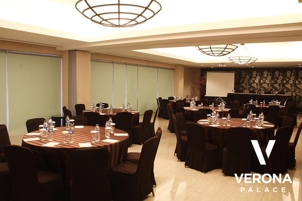 Verona Palace Hotel Bandung Eksteriør bilde