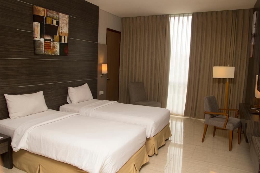Verona Palace Hotel Bandung Eksteriør bilde