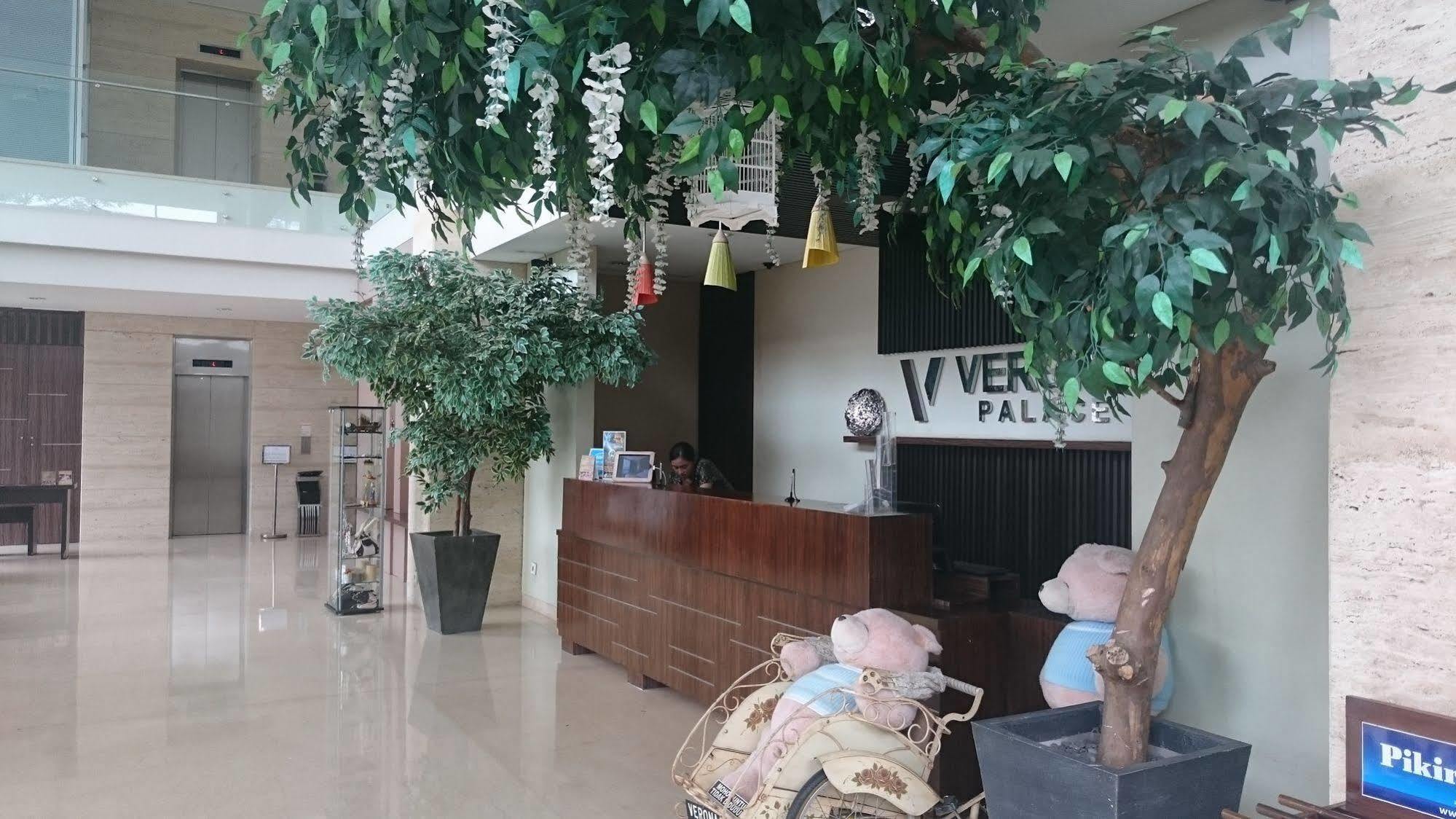 Verona Palace Hotel Bandung Eksteriør bilde