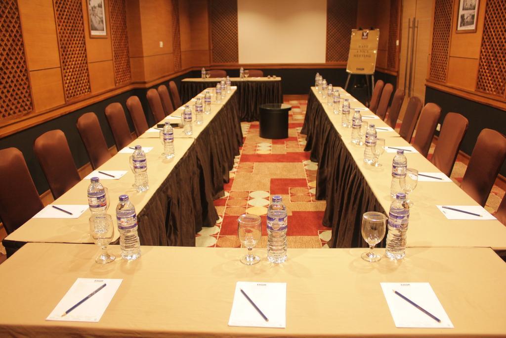 Verona Palace Hotel Bandung Eksteriør bilde