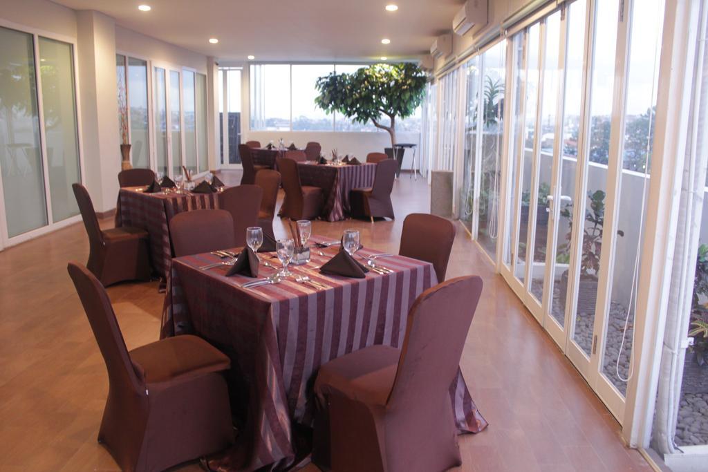Verona Palace Hotel Bandung Eksteriør bilde